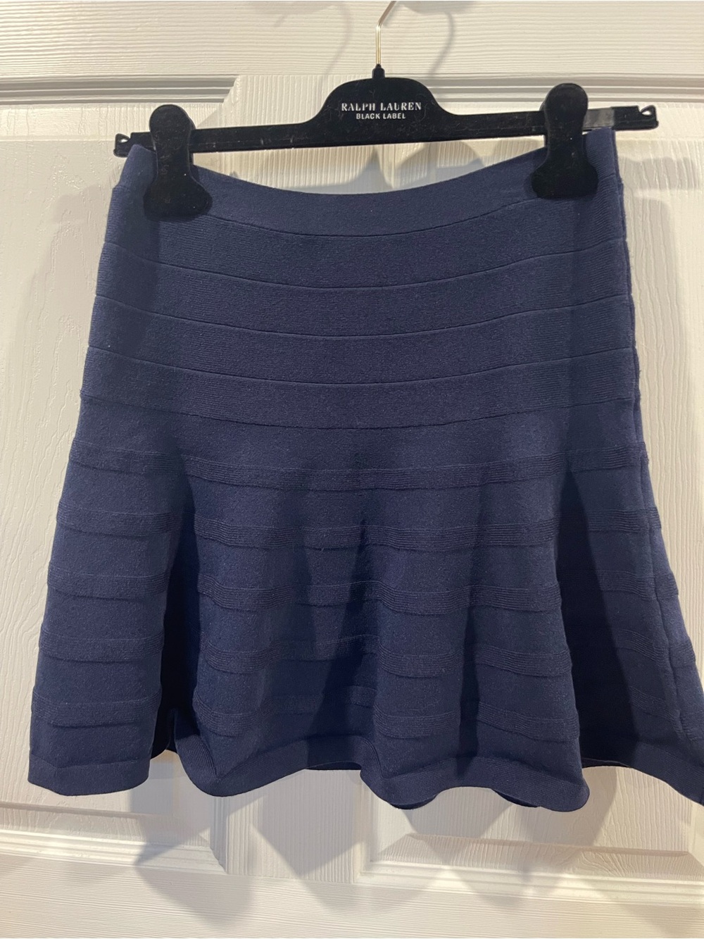 Romeo & Juliet Navy Textured Flared bandage Skirt medium